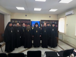 25 июня 2025 года в Богоявленском епархиальном мужском монастыре прошло собрание с духовенством Монастырского благочиния.